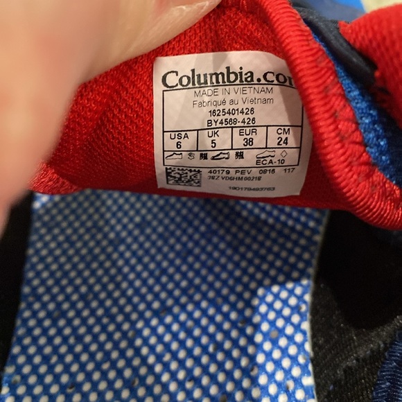 Columbia water shoes - Picture 4 of 6